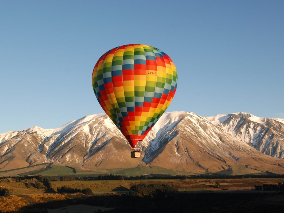 Christchurch - Ballooning Canterbury HIGH RES